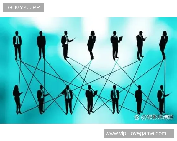 足球甜蜜陷阱揭示了运动背后的情感纠葛与人生选择的复杂性